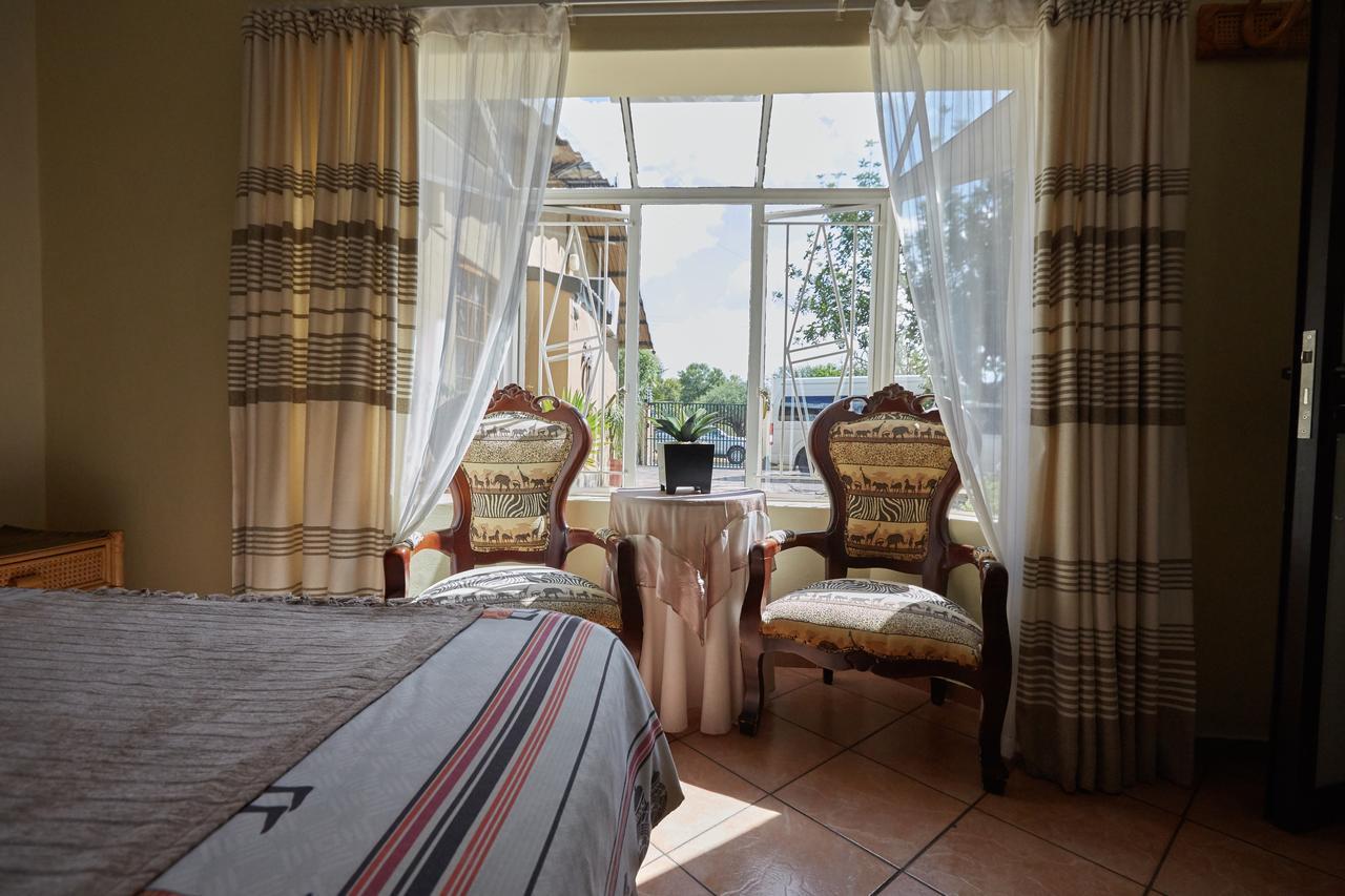 African Kwela Guest House Windhoek Kültér fotó